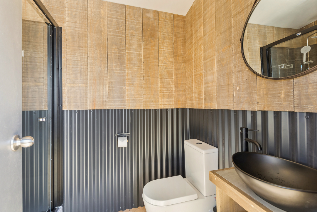 Ensuite